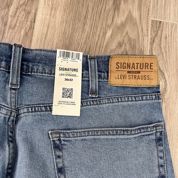 Signature by Levi Strauss & Co. Gold Label Men's Bootcut Fit Jeans 36x32 - Picture 10 of 10